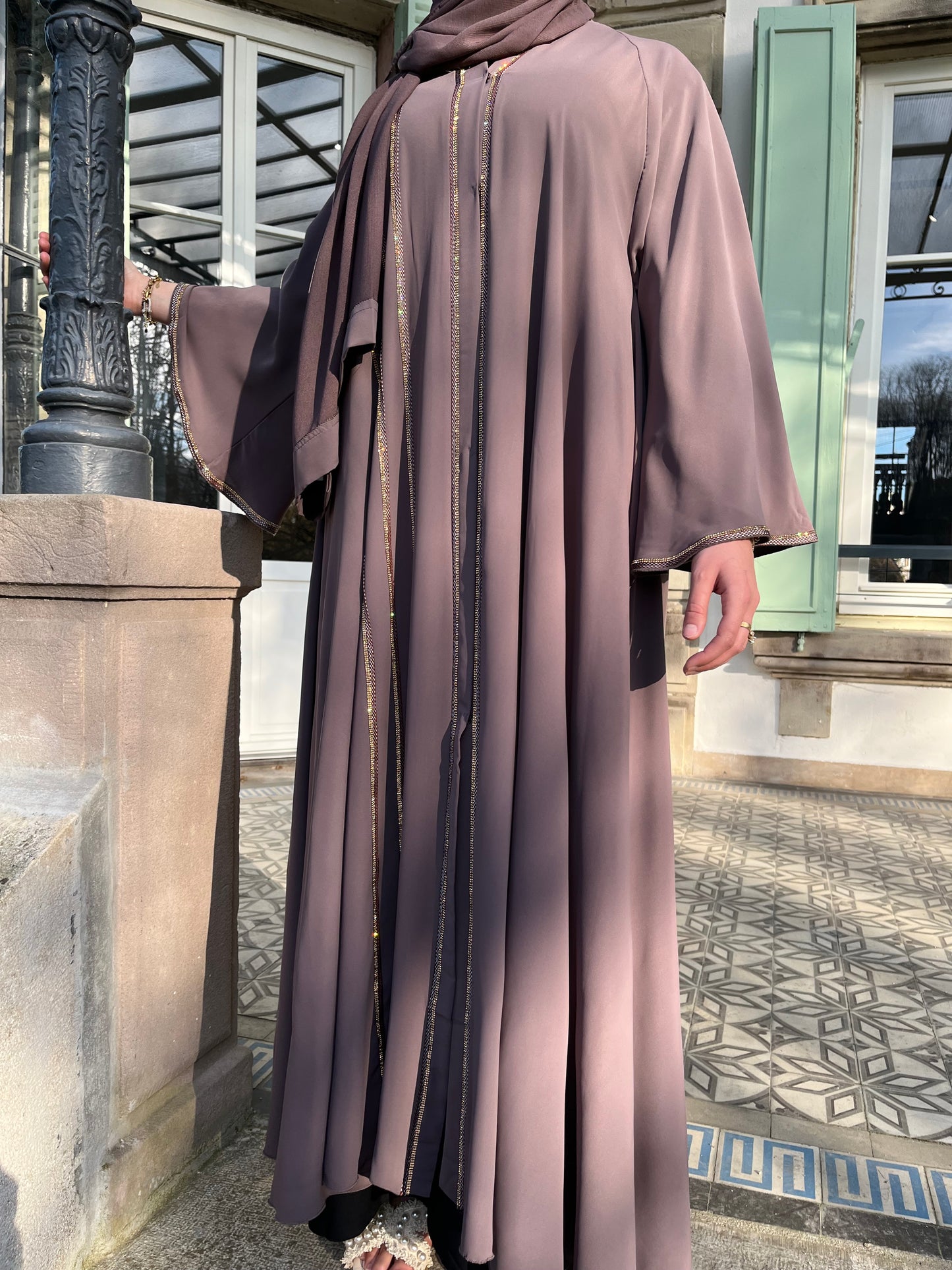 Abaya Inès
