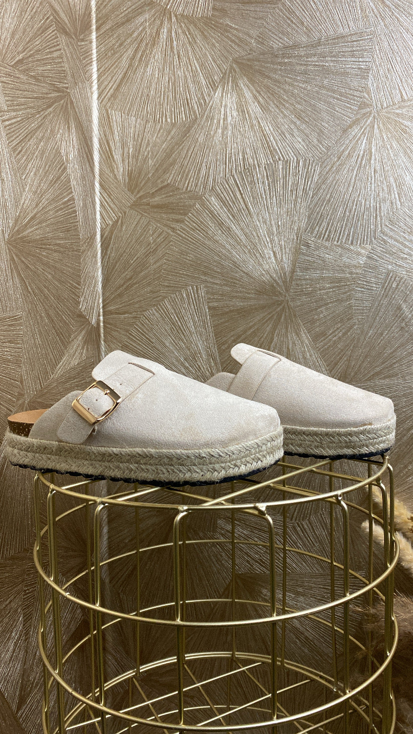 Mules Beige